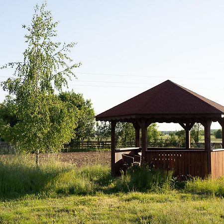 Rustykalne Klimaty Villa Majdan Zbydniowski Buitenkant foto